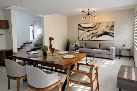 Elegant modern residence, close to the consulate