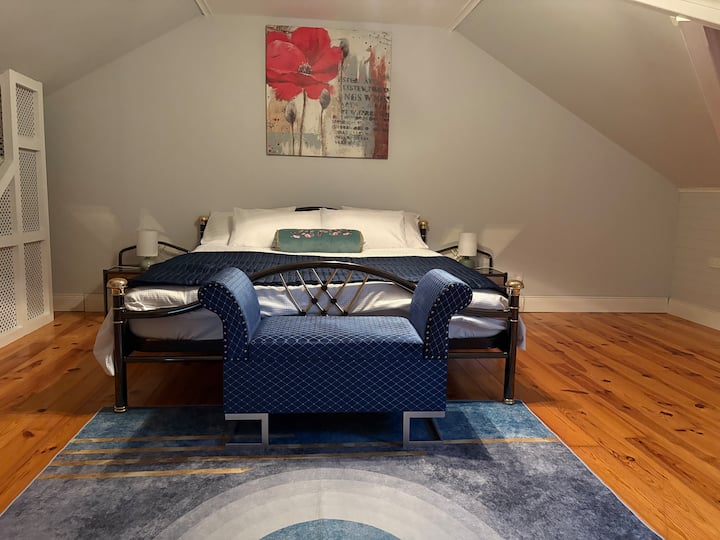 Bedroom area