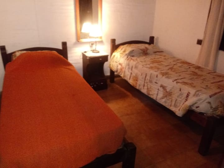 غرفة النوم 2