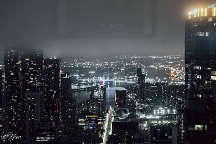 New Year eve’s Fireworks & BayView Apt in CBD