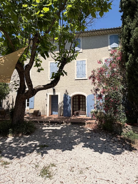 A beautiful setting in the heart of Grillon