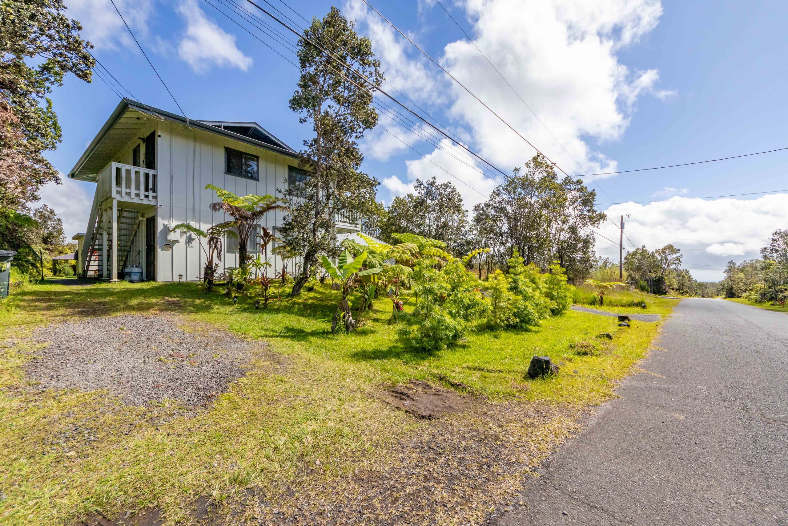 Home in Volcano · ★4.7 · 2 bedrooms · 3 beds · 1 private bath - Image 53