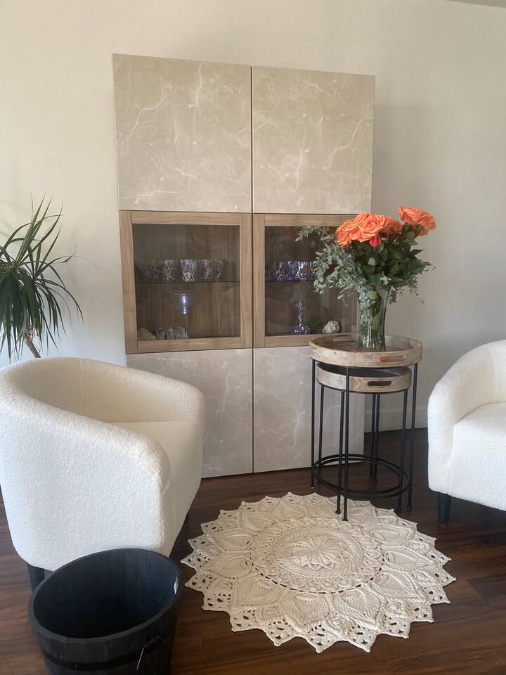 Feels Like Luxury. Apartments for Rent in Glendale, California