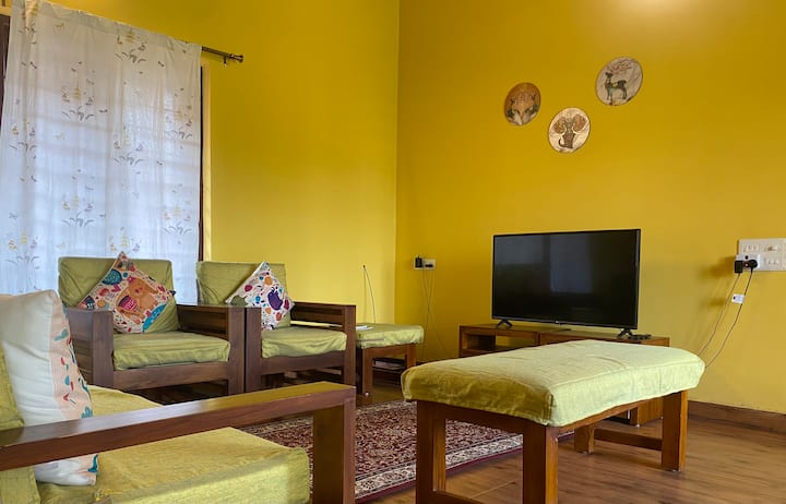 Mannil Home Stay Nr. Adiyogi - 1 Bed Max 3 Guests - コインバトール