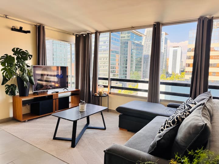 Dpto. Premium Barrio El Golf - Costanera Center - Santiago