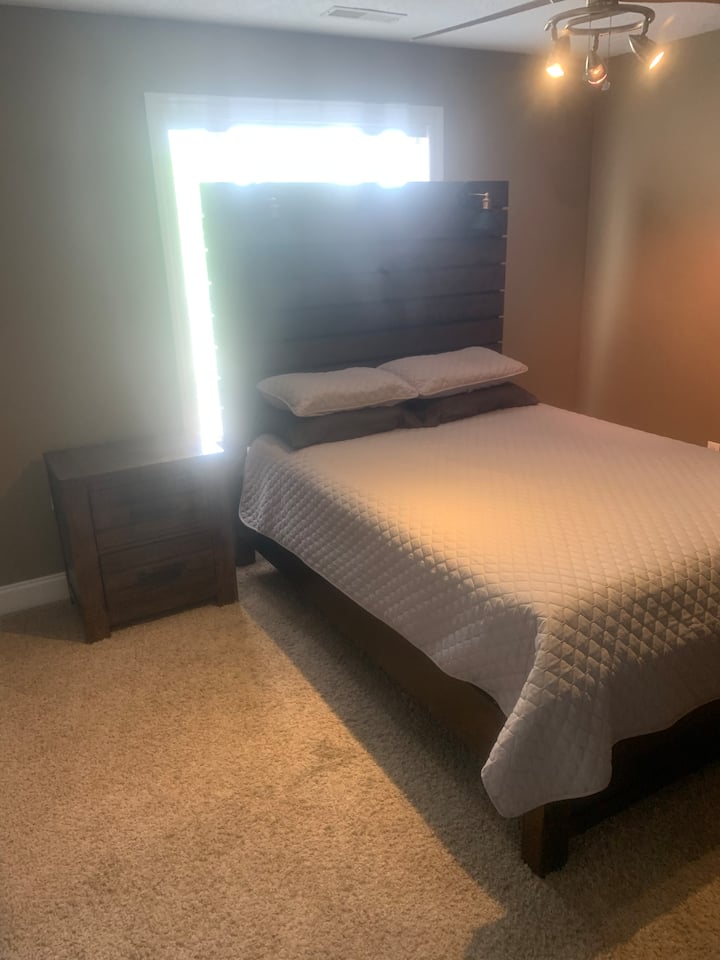 غرفة النوم 2