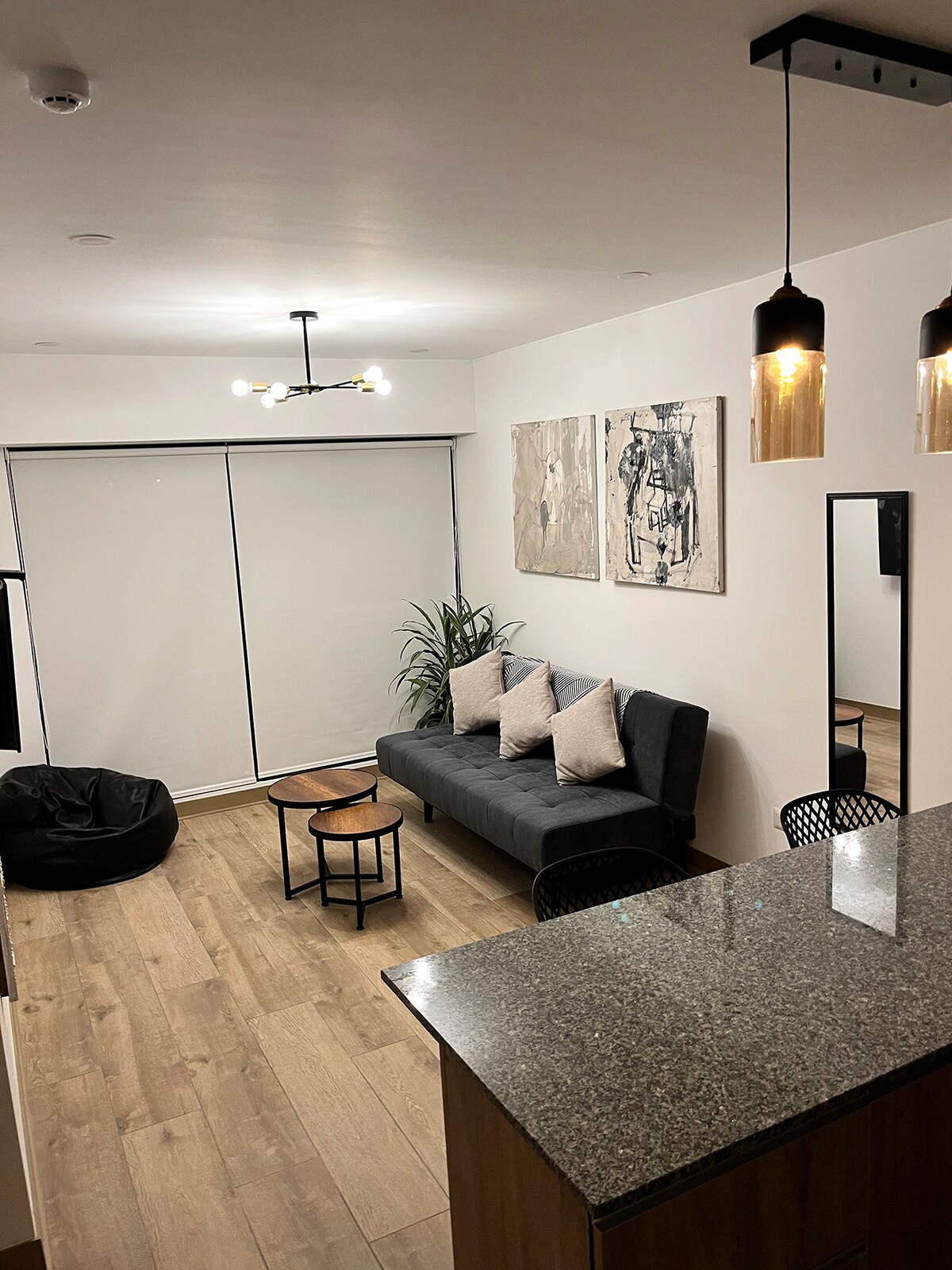 Moderno Dpto. en San Isidro Departamentos en renta en San Isidro