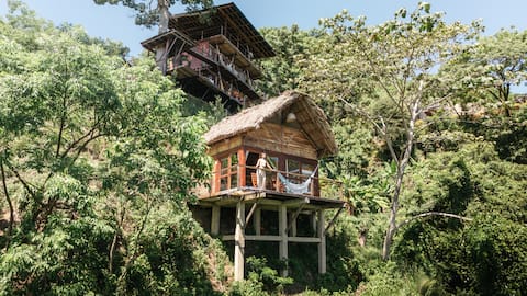 Luxurious private eco cabin with seaview 1