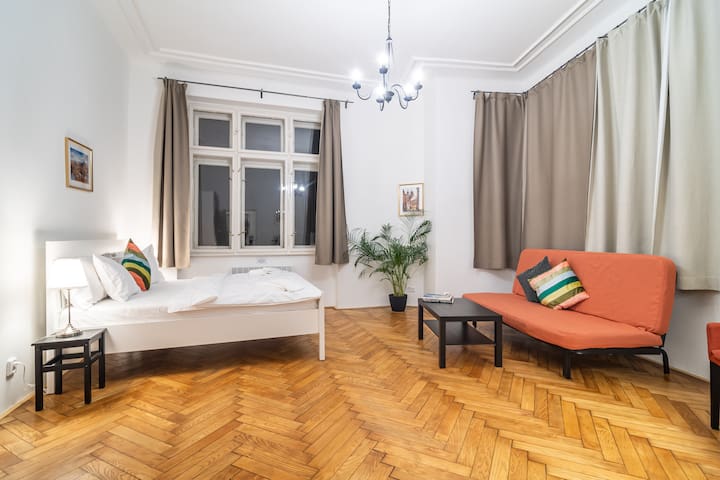 Royal Road Residence managed Airbnb listing 2