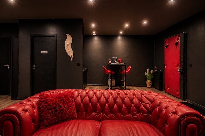 Escapade Sensuelle | Sauna & Balnéo Privés 60m² - Antibes