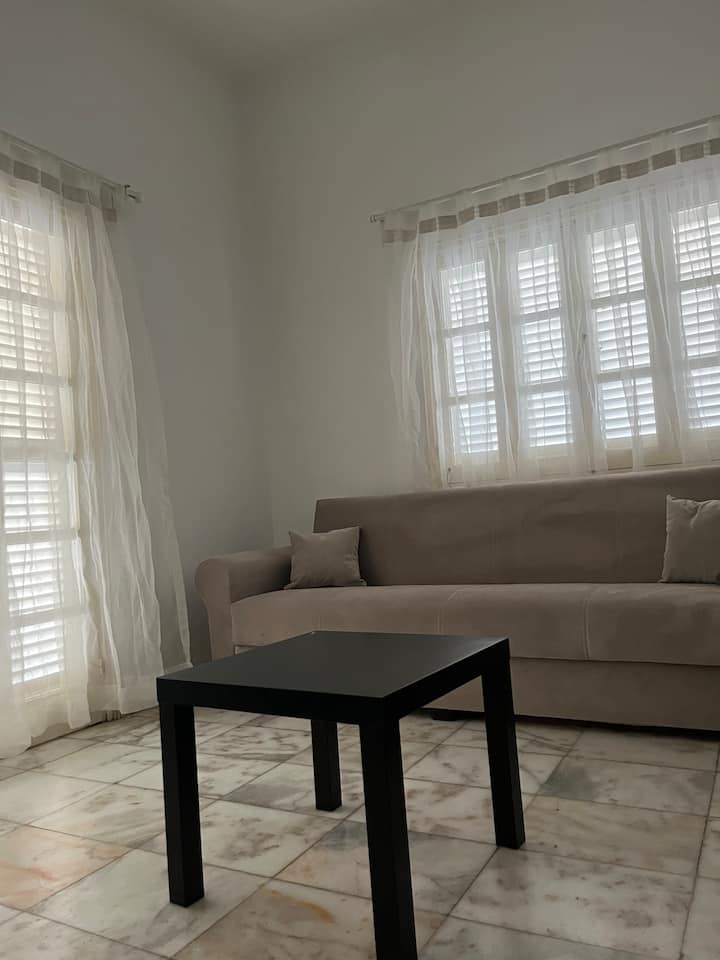 Cozy 2-bedroom Flat In The Heart Of Famagusta - Famagusta