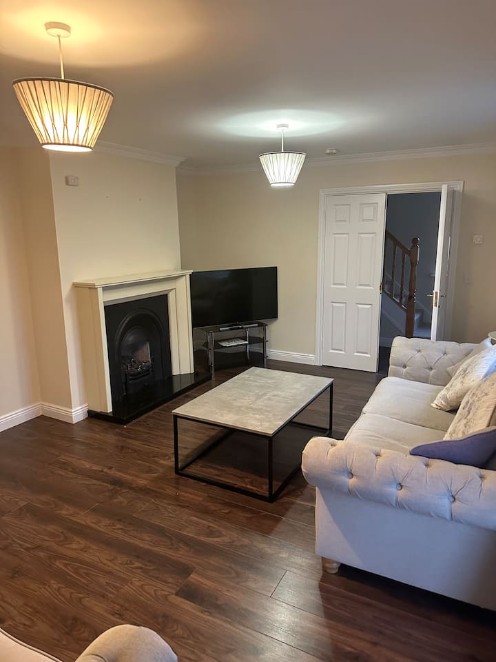 Cas 4 Bed Newbridge - Kildare