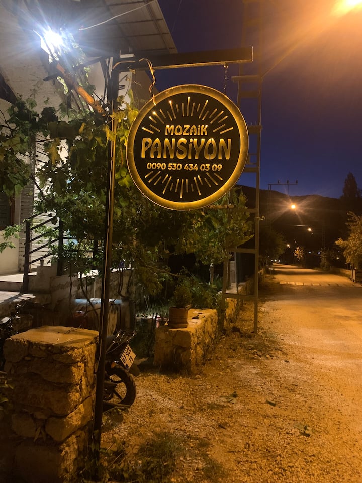 Mozaik Pansiyon - Kalkan
