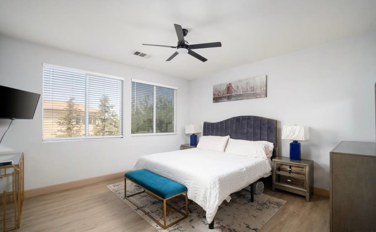 غرفة النوم 1