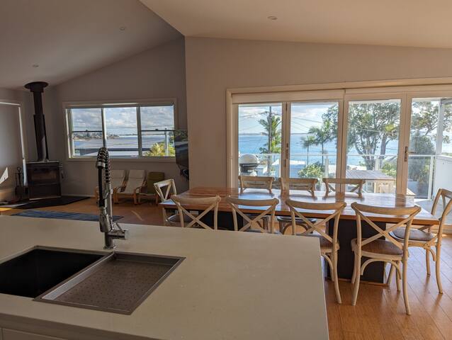 coastal retreat gallery image 4