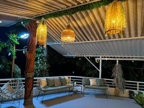 Popular Airbnb listing: Casa San Sebastian in La Mesa