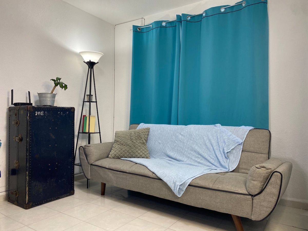 Top performing Airbnb: Blue house • Great for your pocket in El Pueblito