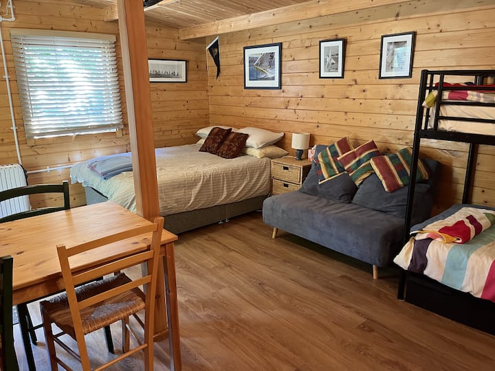Self-catering Chalet With Parking - Weymouth