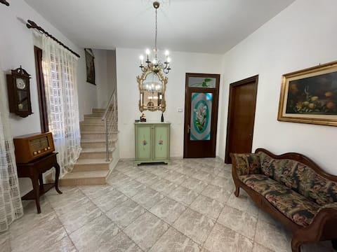 Top Airbnb: Casa Argia, Hospital area, near Basilica Santo in Padova