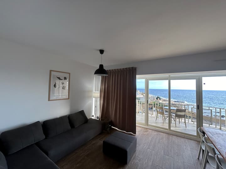 Sea-view Retreat - Malta
