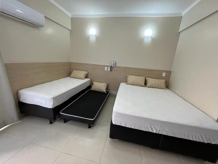 Hotel Spazzio Diroma  Parque Aquático Incluso - Caldas Novas