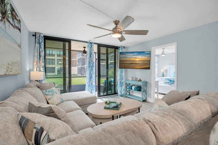 Waterway View, Walk To Beach, Pool, Hot Tub, Dock. - Indian Shores, FL