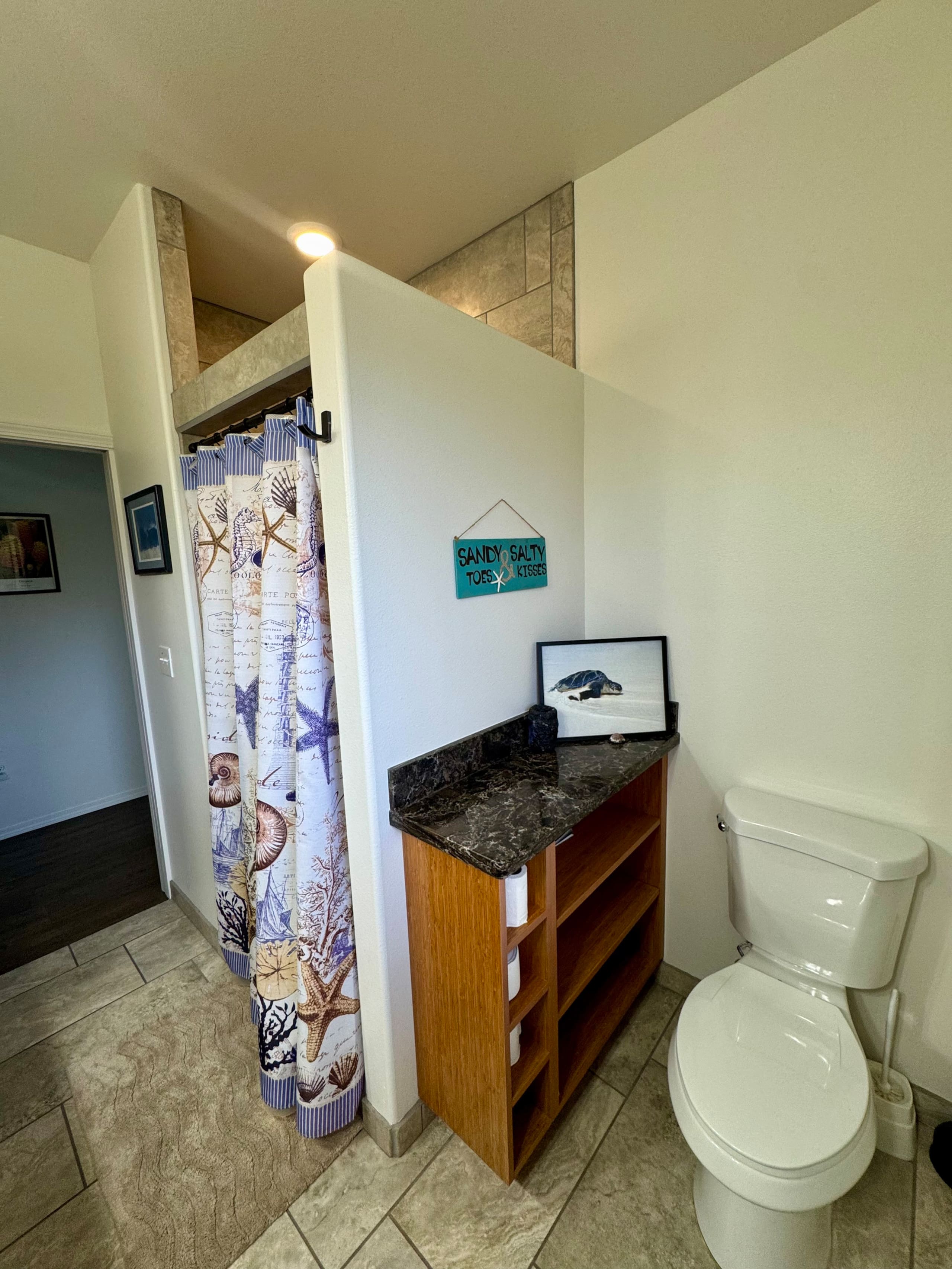 Home in Keaau · ★4.92 · 2 bedrooms · 4 beds · 2 private baths - Image 18
