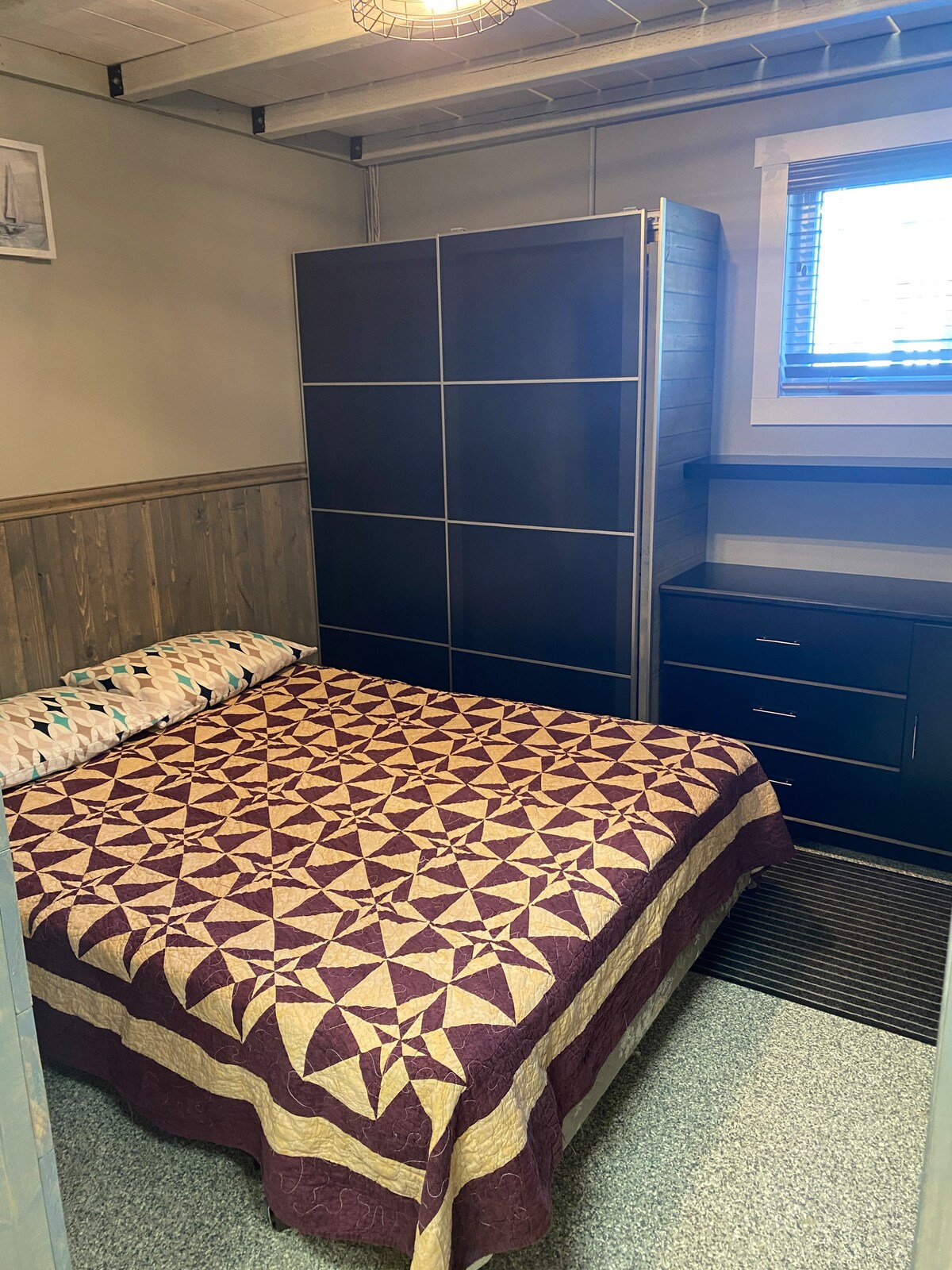 საძინებელი 1