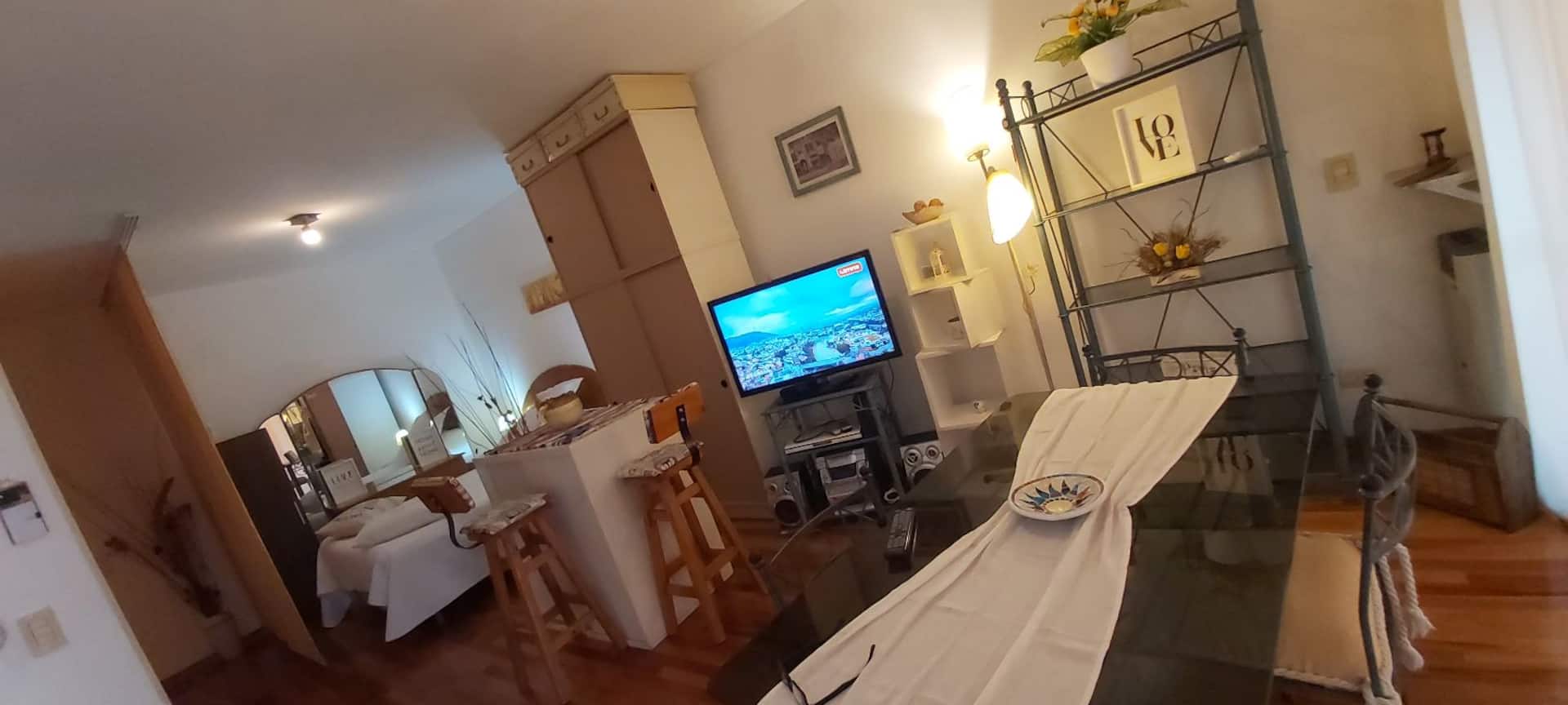 Amplio y acogedor estudio en Almagro