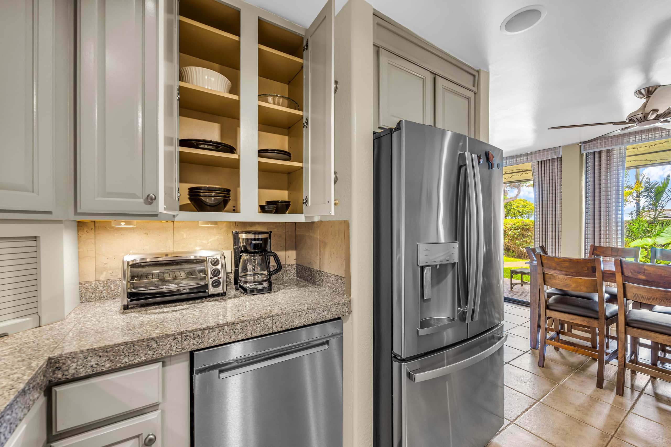 Condo in Kihei · ★4.83 · 2 bedrooms · 3 beds · 1 bath - Image 5