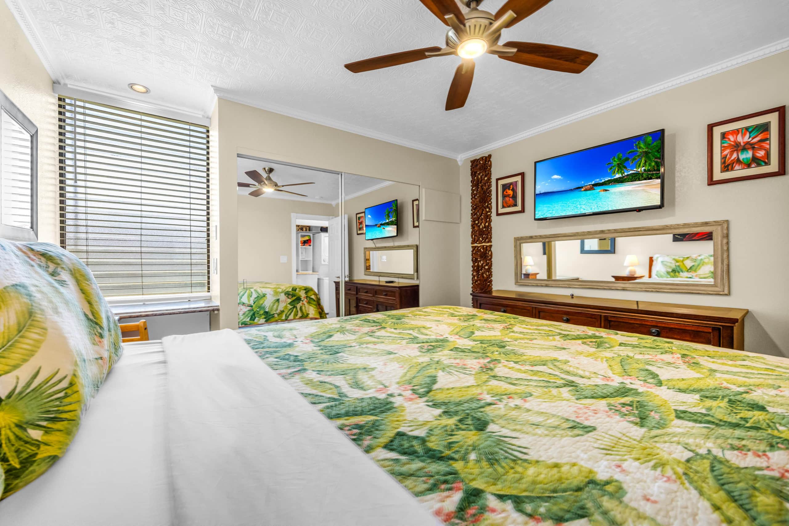 Condo in Kihei · ★4.83 · 2 bedrooms · 3 beds · 1 bath - Image 15