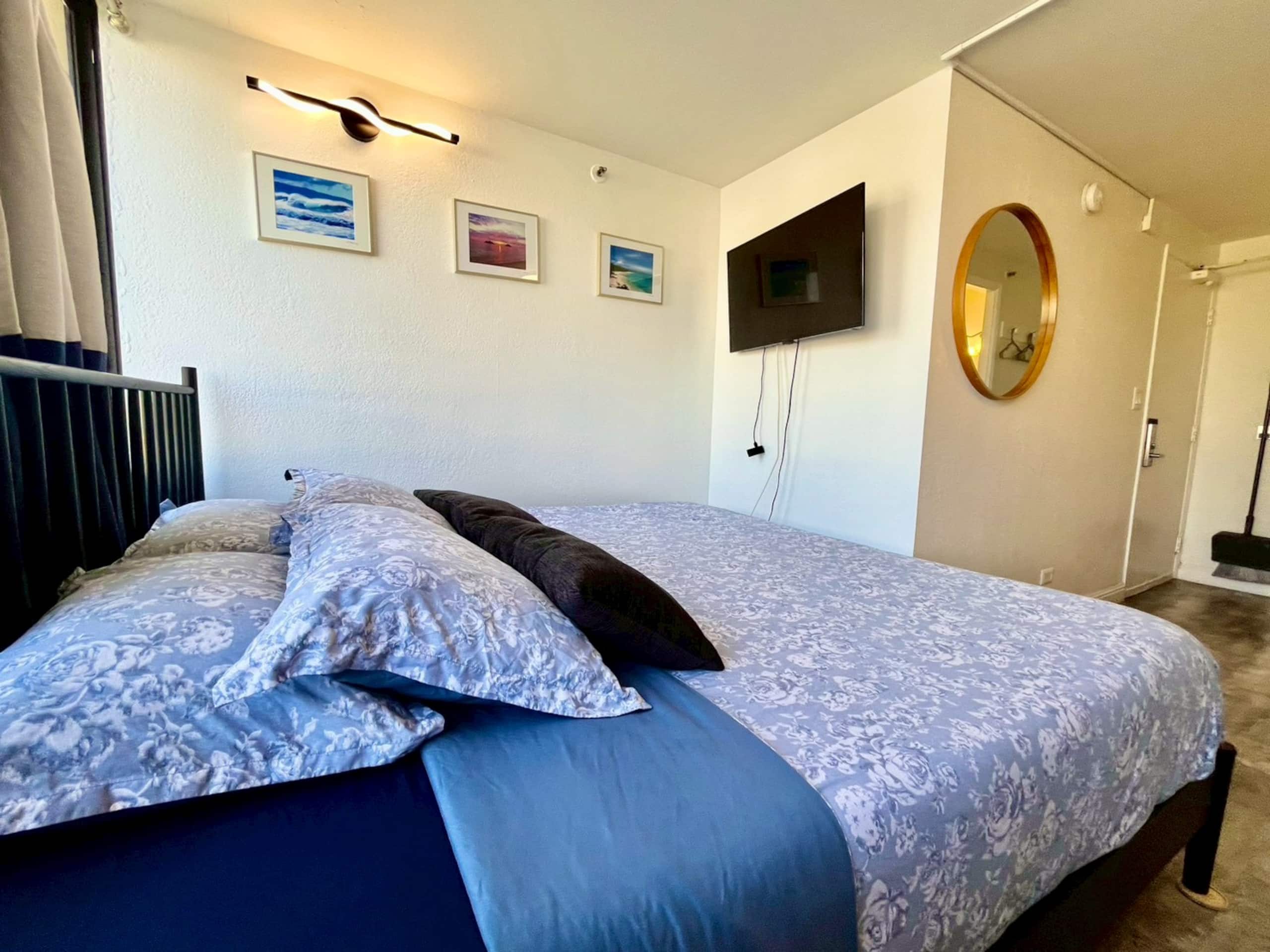 Condo in Honolulu · ★4.77 · 1 bedroom · 1 bed · 1 bath - Image 7