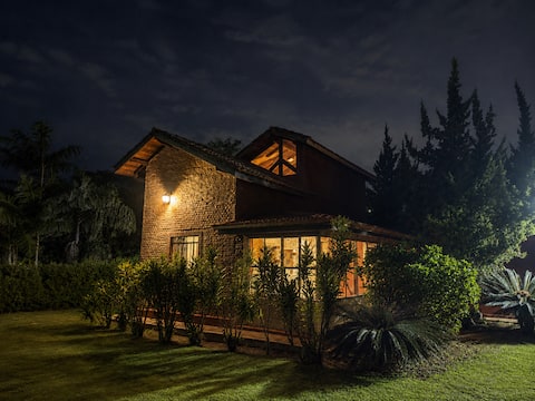 Hoçoya Farmhouse