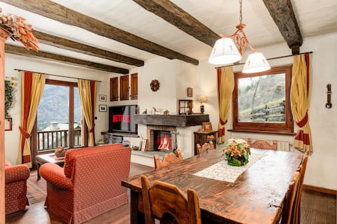 Chalet with Breathtaking Views + Private Garage