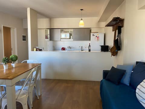 Anuncio de Airbnb popular: Apartment for 5 with garage en Núñez