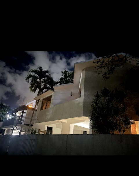 Large Two Story Near all of San Juan