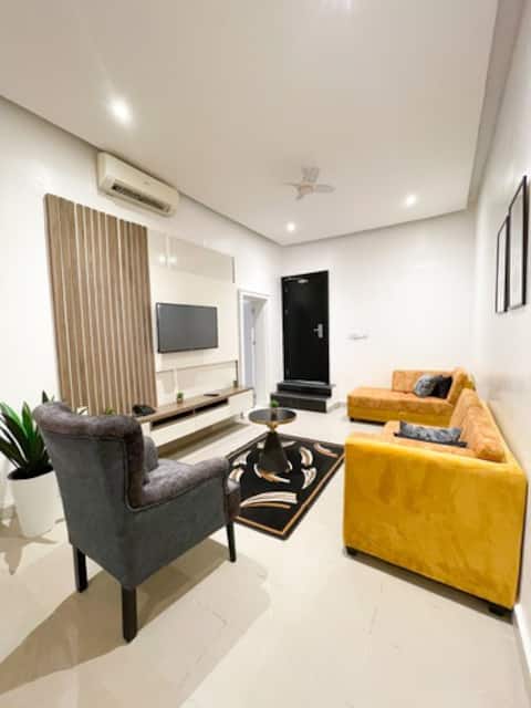 L’Odyssèe: Modern Fully Serviced Apt Abuja