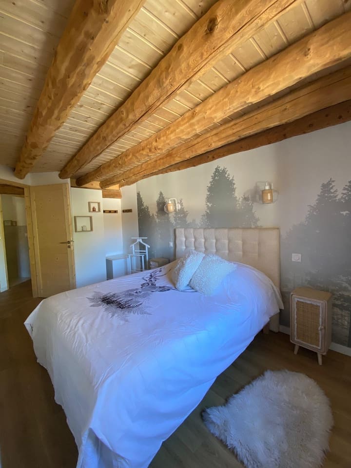 غرفة النوم 1