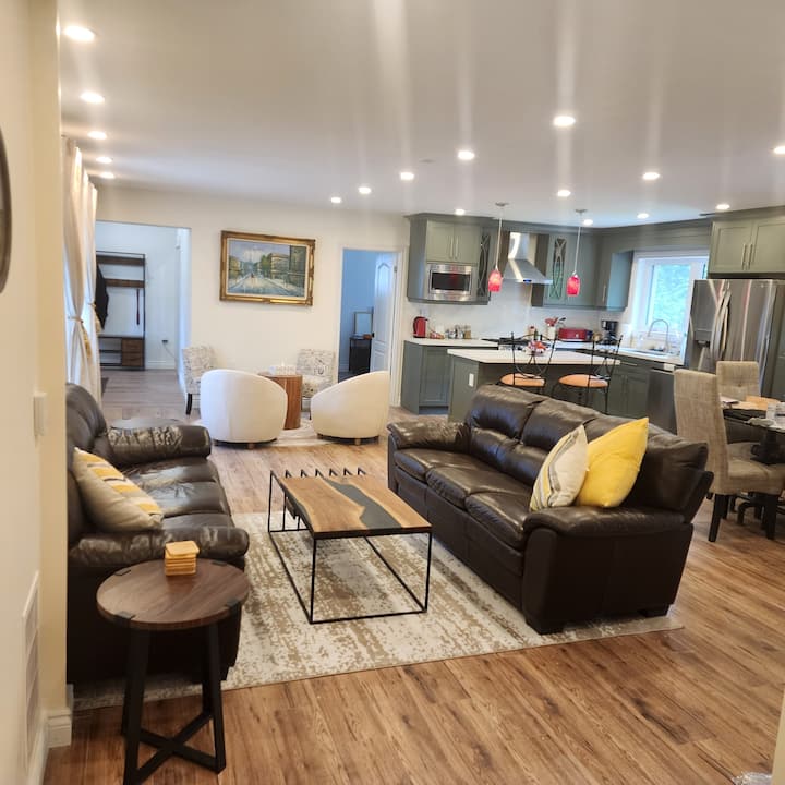 4br Luxury Close To Lake, 30 Mins Toronto/niagara - Oakville