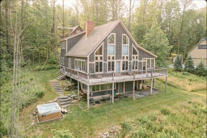 Mountainside 4-br Chalet 2-min To Okemo - Ludlow, VT