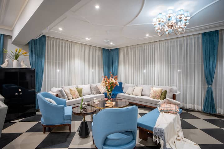 Living room image 1