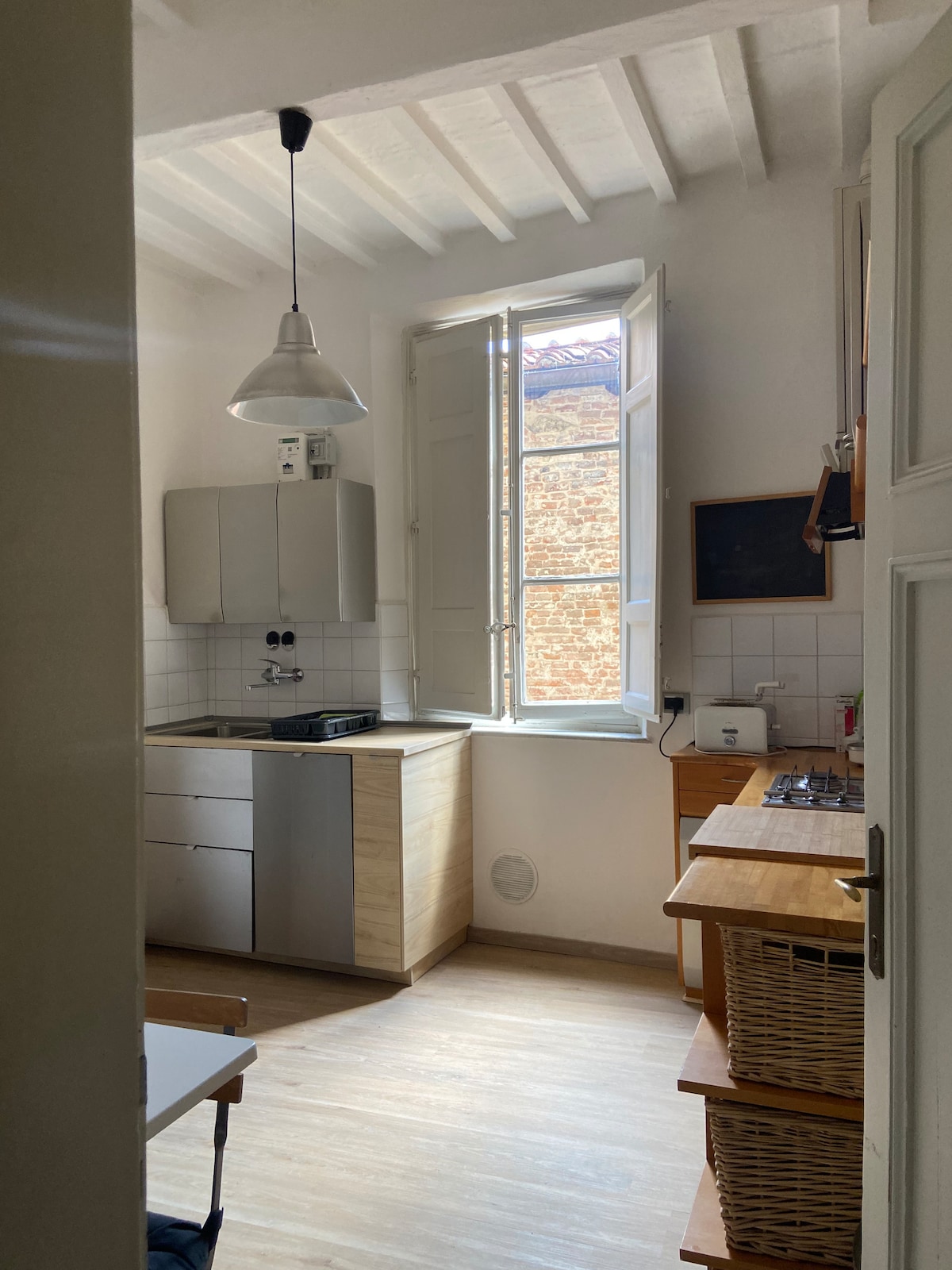 Popular Airbnb listing: Apartment in the heart of Lucca in Lucca