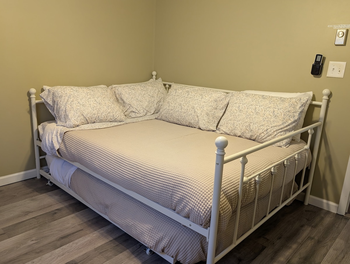 غرفة النوم 2