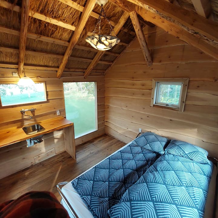 Nyumba yako, daima ikiwa na beelinen safi. Inapashwa joto kwa oveni ya umeme au oveni ya gesi.