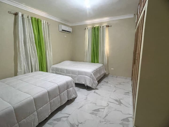 საძინებელი 2