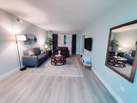Successful Airbnb property: Lakewood Landing in Two Creeks Neighborhood Organization