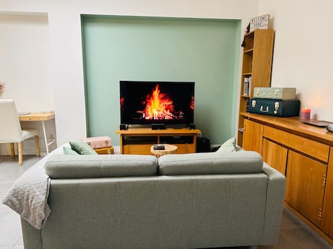 Lyon | Charming T2 | Air-conditioned