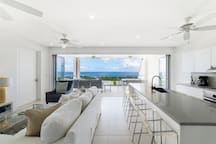 47 Westmoreland Hills, St James