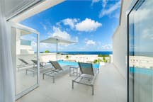 47 Westmoreland Hills, St James