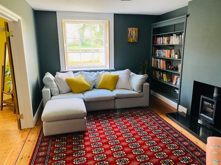 Cosy Cheltenham Hideaway - Gloucestershire